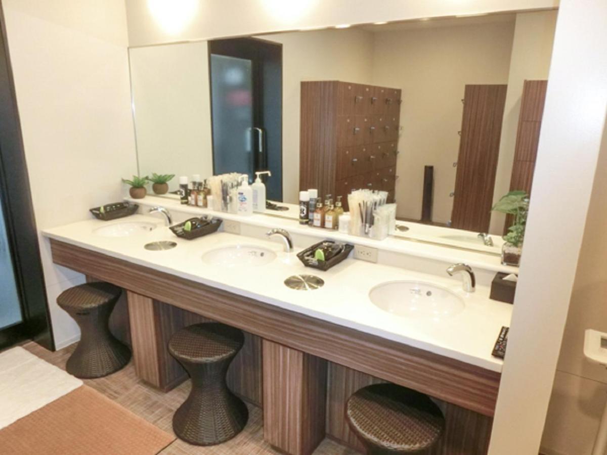 Natural Hot Spring Hotel Livemax Premium Hiroshima Bagian luar foto